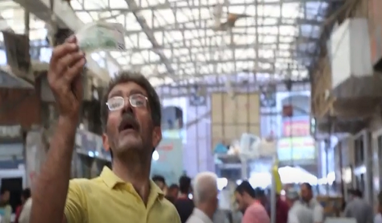 ١٠٠ دلار آمریکایی: ١٢٤،٠٠٠ دینار عراقی